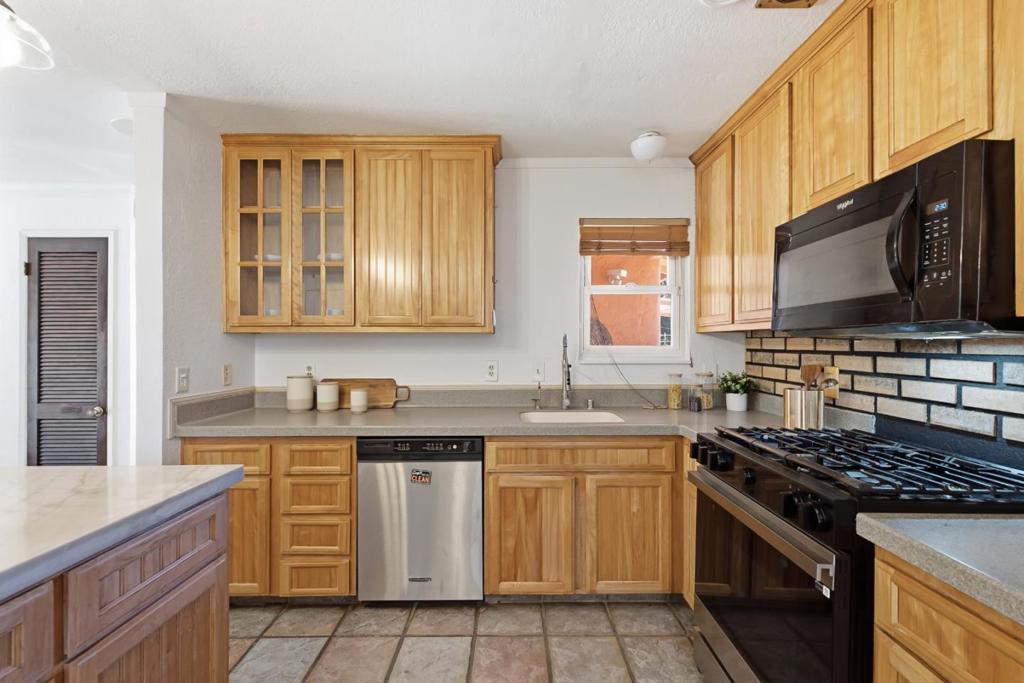 Single Family Residence for sale at 501 7th Street, San Juan Bautista, CA featuring 3 beds and 2 baths
