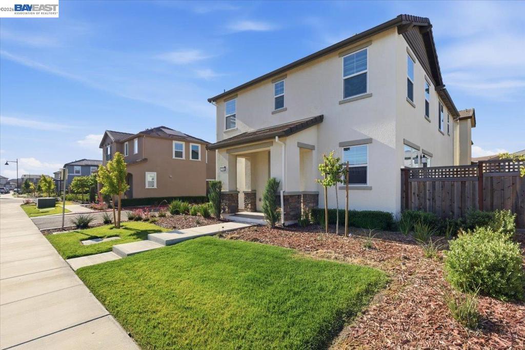Single Family Residence for sale at 2134 Daimler St, Lathrop, CA featuring 3 beds and 3 baths
