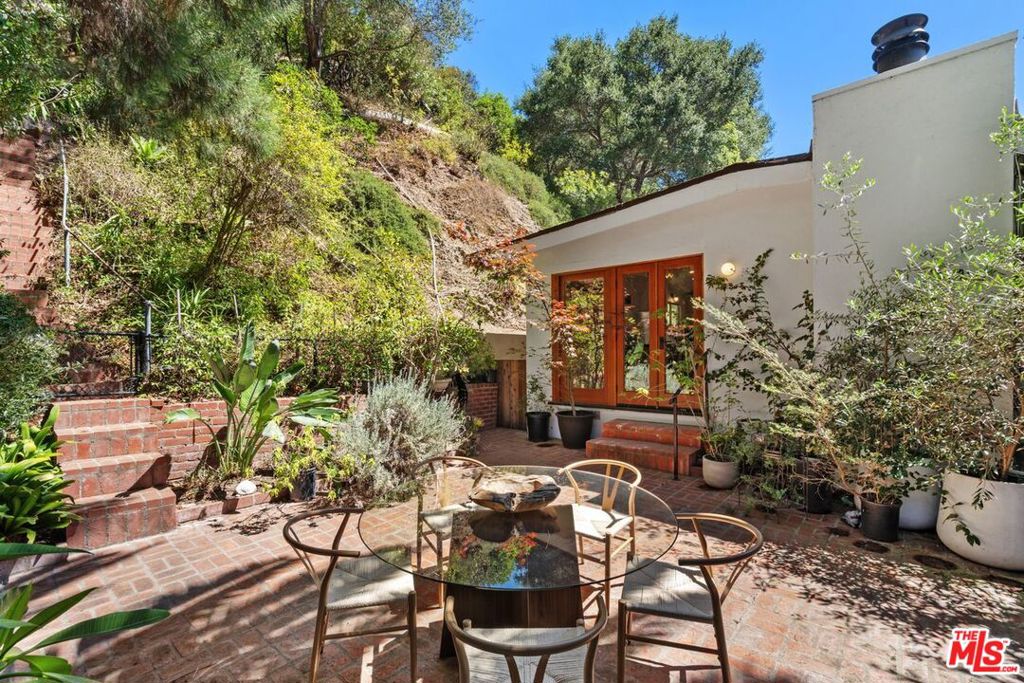 Single Family Residence for sale at 9667 Yoakum Drive, Los Angeles, CA featuring 3 beds and 1 bath