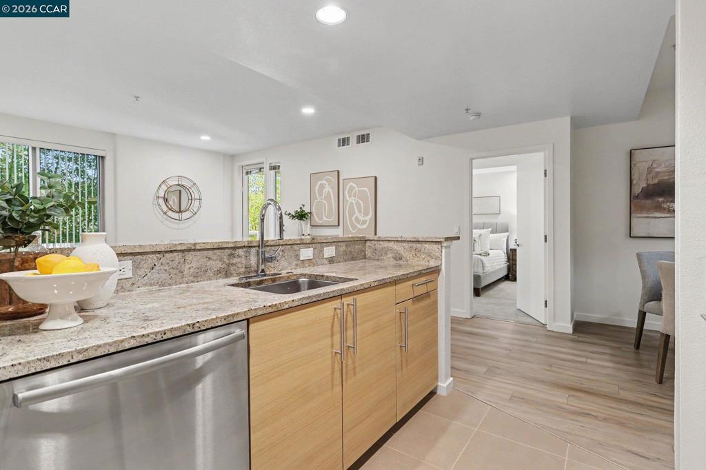 Condominium for sale at 1655 N California Blvd. 242, Walnut Creek, CA featuring 1 bed and 2 baths