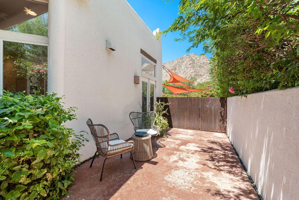 Single Family Residence for sale at 54020 Avenida Cortez, La Quinta, CA featuring 3 beds and 2 baths