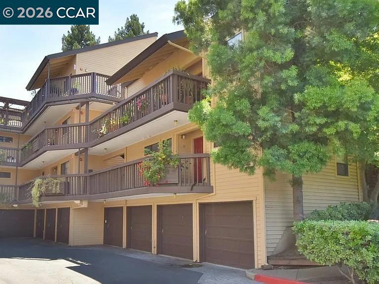 Condominium for sale at 99 Cleaveland Rd 13, Pleasant Hill, CA featuring 2 beds and 2 baths