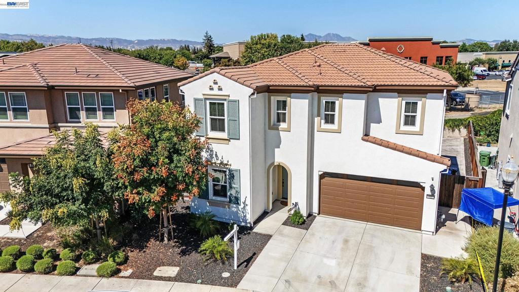 Single Family Residence for sale at 52 Redberry Loop, Brentwood, CA featuring 4 beds and 3 baths