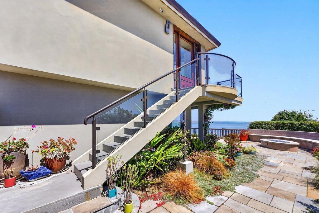 Single Family Residence for sale at 100 Oakland, Capitola, CA featuring 7 beds and 7 baths