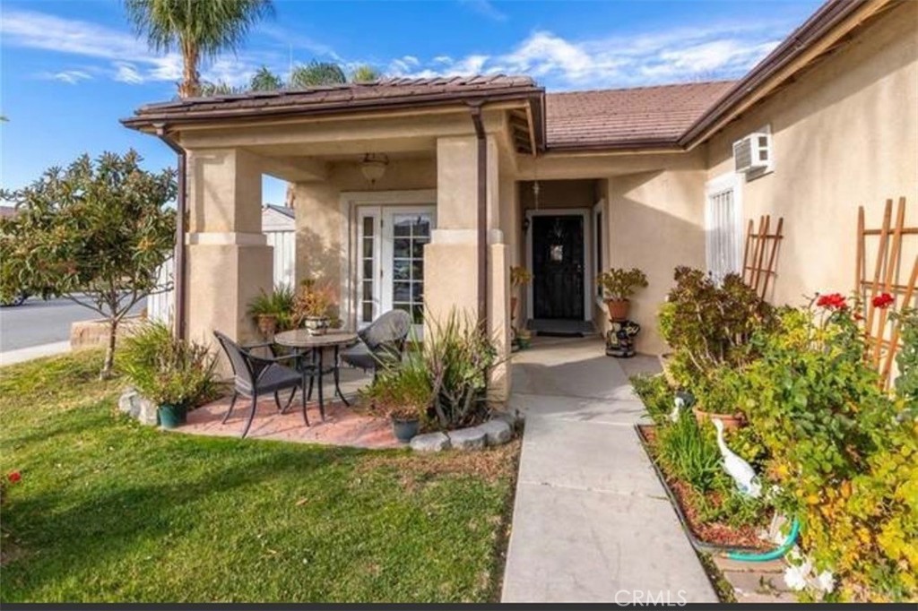 Single Family Residence for sale at 1989 Warwick, San Jacinto, CA featuring 4 beds and 3 baths
