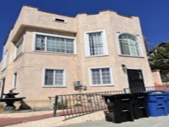 Duplex for sale at 4725 St Elmo Drive, Los Angeles, CA