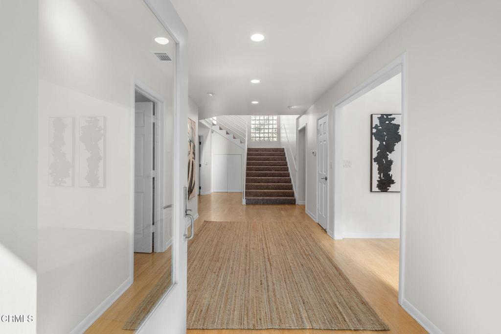 Single Family Residence for sale at 2150 Napoli Drive, Oxnard, CA featuring 4 beds and 3 baths