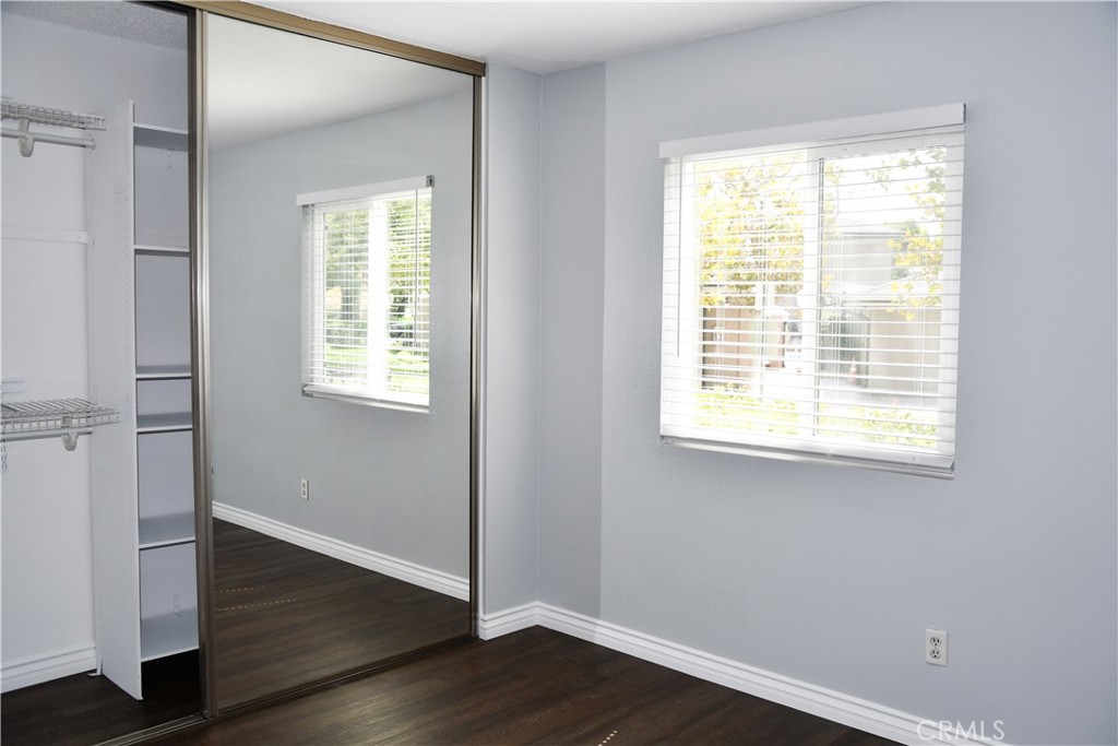 Residential Lease for rent at 660 S Glassell 107, Orange, Orange County, CA featuring 2 beds and 1 bath