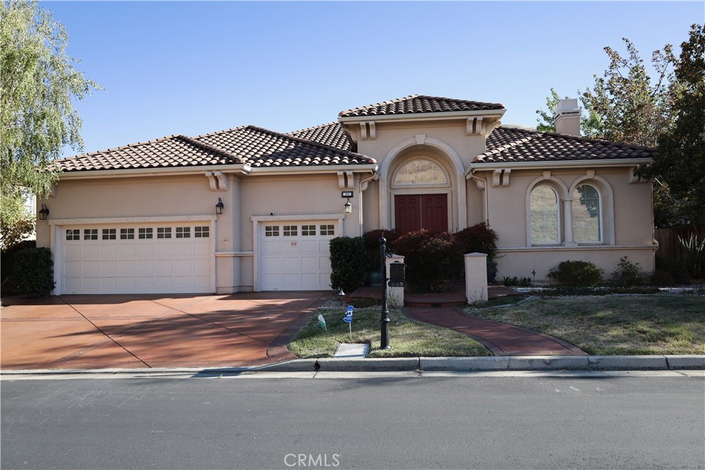 Single Family Residence for rent at 309 Whitcliff Court, San Ramon, CA featuring 5 beds and 5 baths