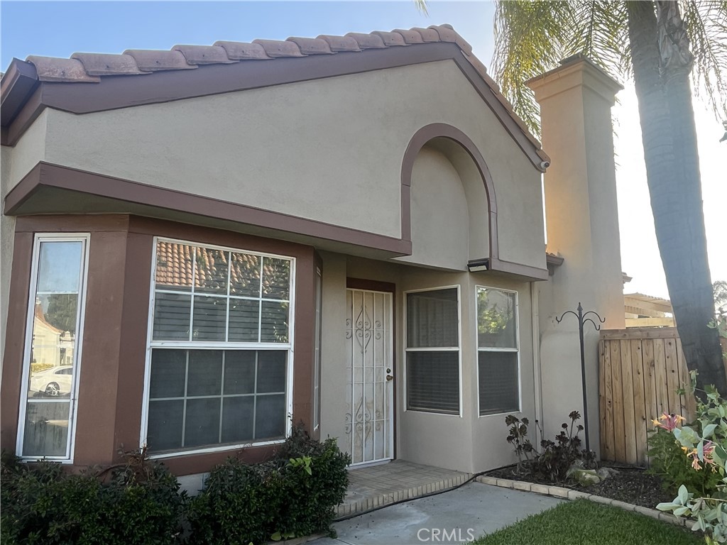 Single Family Residence for rent at 28098 Lemonwood Drive, Menifee, CA featuring 3 beds and 2 baths