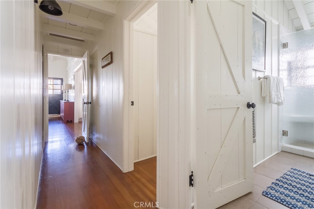 Residential Lease for rent at 1905 E Balboa Boulevard, Newport Beach CA featuring 3 beds and 2 baths