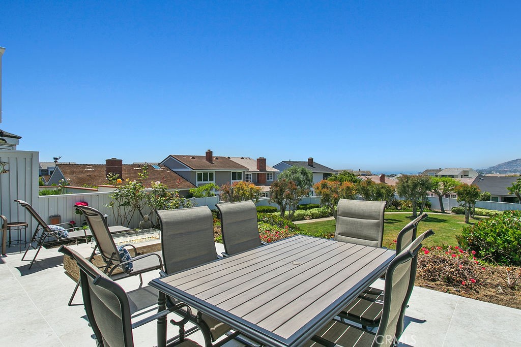 Residential Lease for rent at 33925 Faeroe Bay, Dana Point CA featuring 3 beds and 3 baths