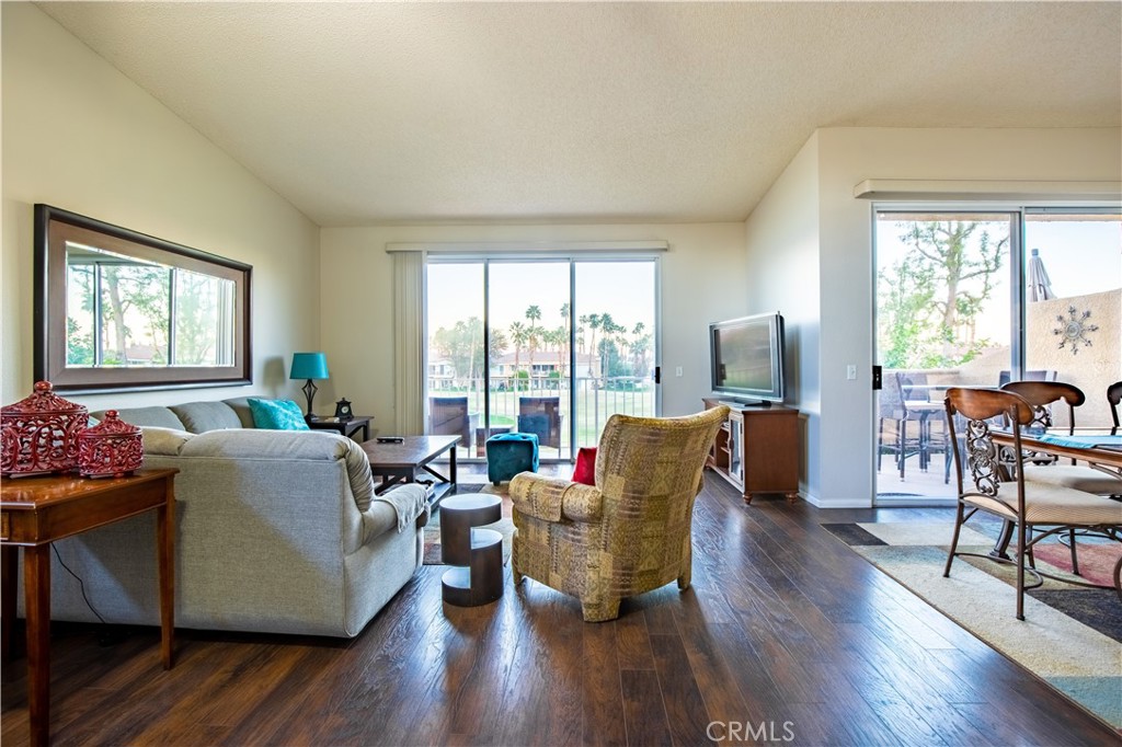 Residential Lease for rent at 55480 Laurel, La Quinta CA featuring 3 beds and 2 baths