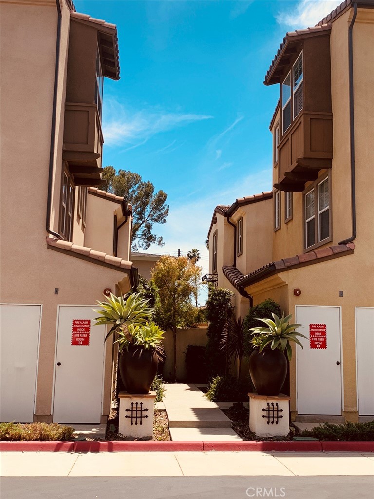 Residential Lease for rent at 636 S Gladys Avenue A, San Gabriel, Los Angeles County CA featuring 4 beds and 4 baths