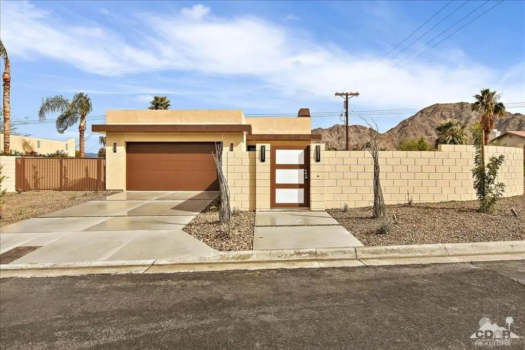 Residential Lease for rent at 53720 Avenida Madero, La Quinta, Riverside County, CA featuring 3 beds and 3 baths