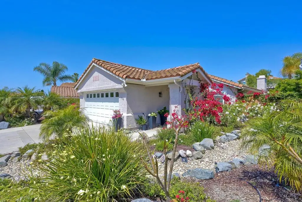 Single Family Residence for rent at 3730 Via Del Rancho, Oceanside, CA featuring 2 beds and 2 baths