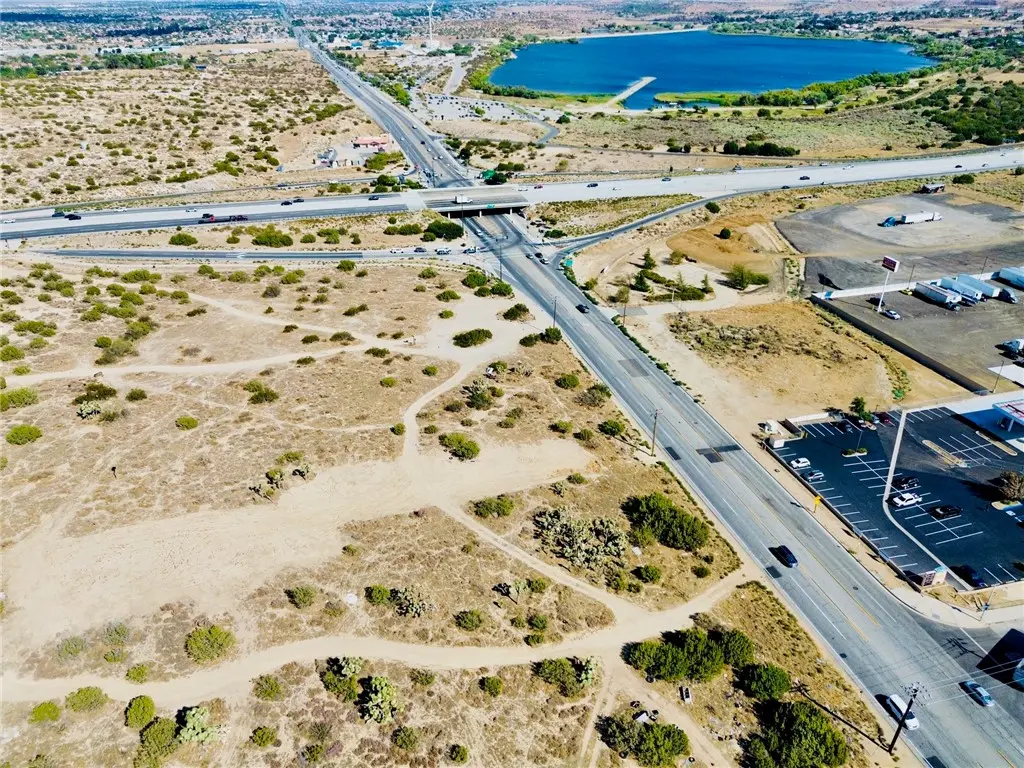 1 Vac/Avenue S/Vic Avenue, Palmdale, CA — listing photo 1