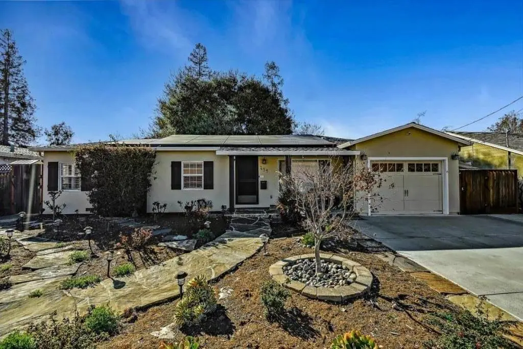 Single Family Residence for sale at 433 Daniel Way, San Jose, CA featuring 3 beds