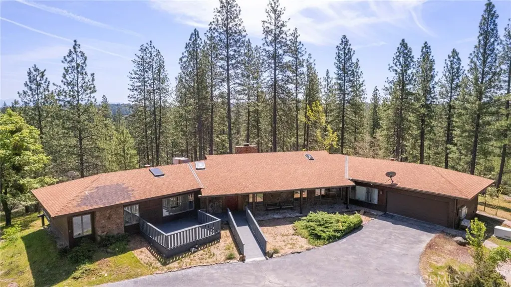 10379 Mcmahon Road, Coulterville, CA — listing photo 1