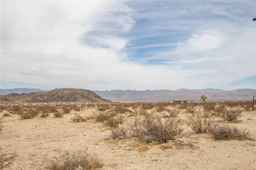 64700 Sunshine Lane, Joshua Tree, CA — listing photo 1