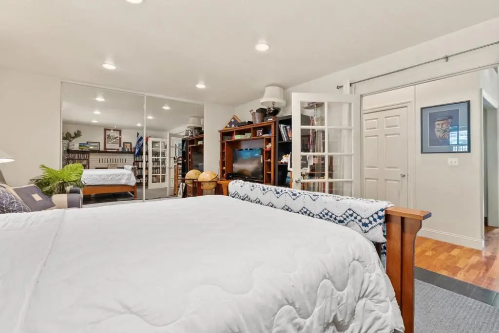 Residential Lease for rent at 13550 Uvas Road, Morgan Hill, CA featuring 3 beds and 2 baths
