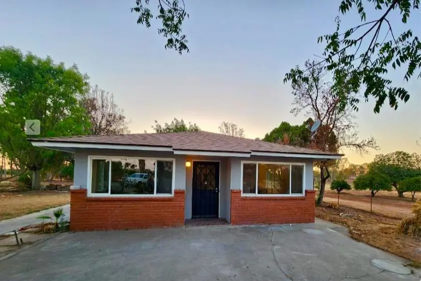 Single Family Residence for sale at 8831 E Herndon Avenue, Clovis, CA featuring 3 beds and 2 baths