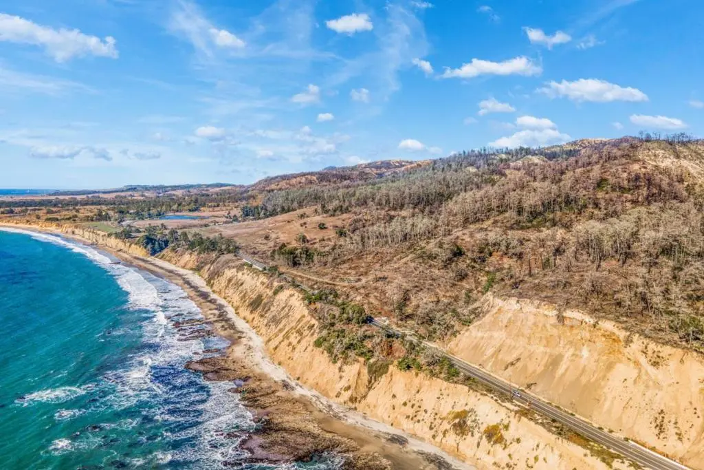 3744 Hwy 1, Davenport, CA — listing photo 1