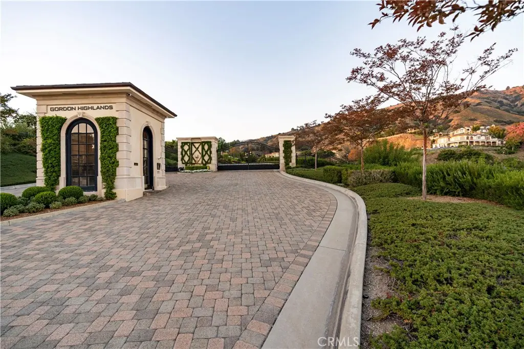 648 Gordon Highlands Road, Glendora, CA — listing photo 1