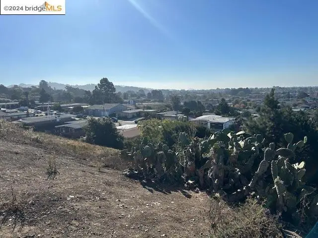 1911 Miner Ave, San Pablo, CA — listing photo 1