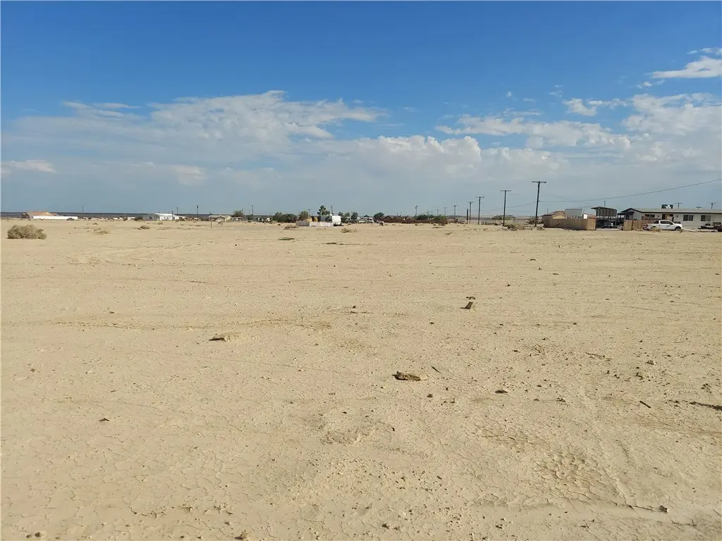 1291 Curtis Ave, Thermal, CA — listing photo 1