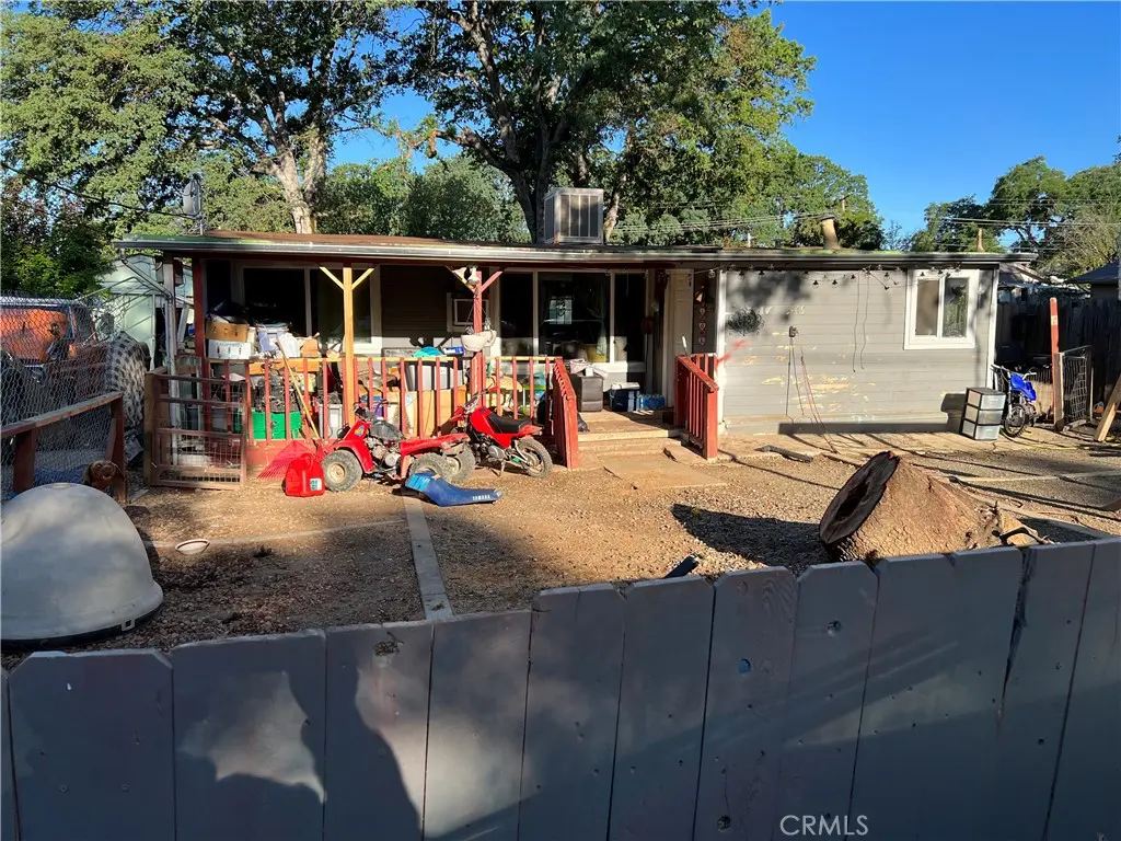 Single Family Residence for sale at 3419 Green Avenue, Clearlake, CA featuring 3 beds and 1 bath