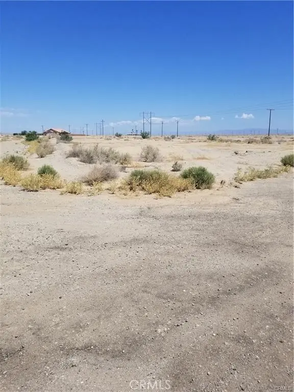 2560 S Marina Drive, Salton City, CA — listing photo 1
