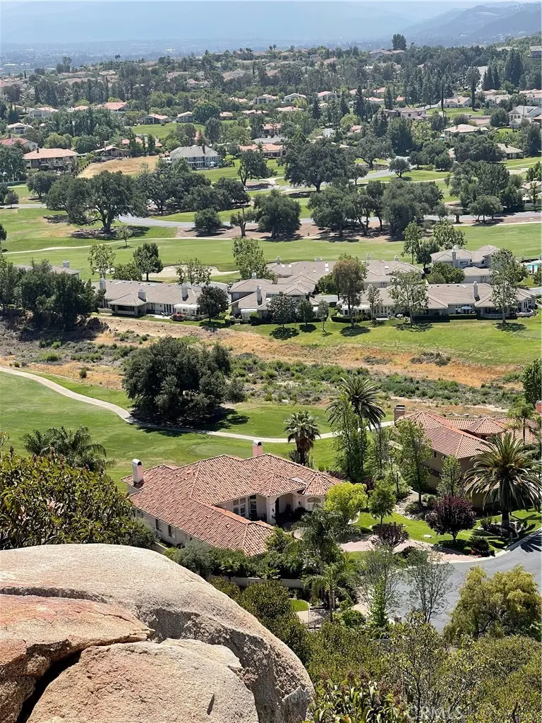 11 Via Vista Grande, Murrieta, CA — listing photo 1