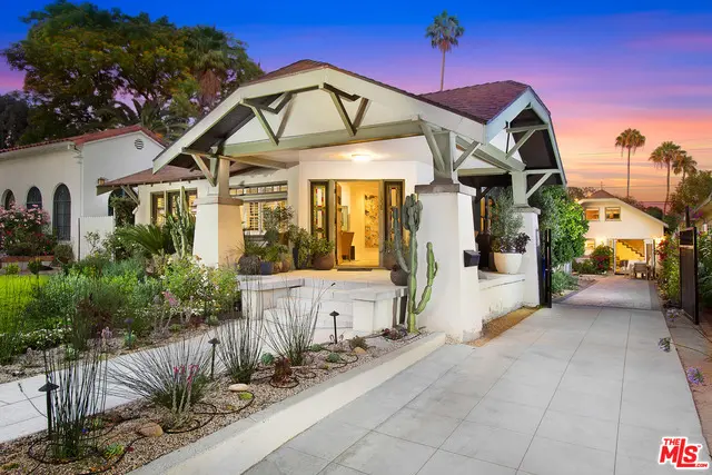 Single Family Residence for rent at 1338 N Genesee Avenue, Los Angeles, CA featuring 3 beds and 2 baths