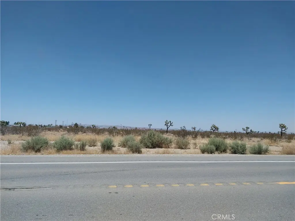 5900 PALMDALE Road, Adelanto, CA — listing photo 1