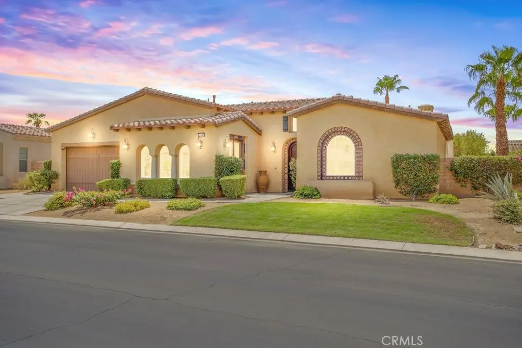 Residential Lease for rent at 81897 Via La Serena, La Quinta, Riverside County, CA featuring 4 beds and 4 baths