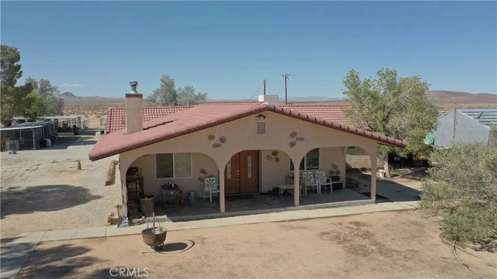 14637 Castle Butte Road, North Edwards, CA — listing photo 1