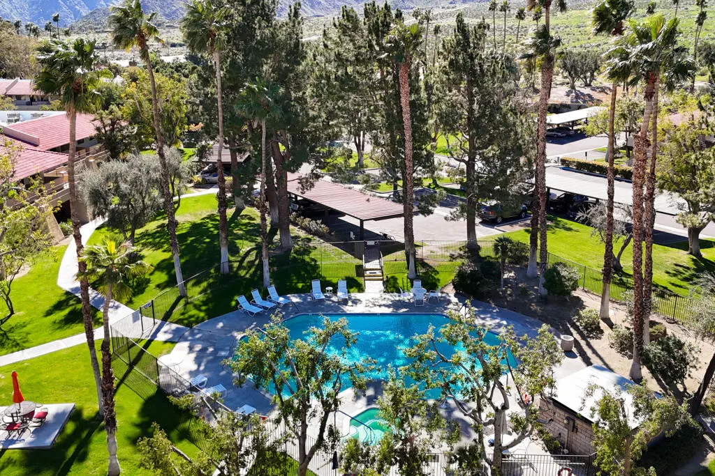 Residential Lease for rent at 675 N Los Felices Circle W 205, Palm Springs, Riverside County, CA featuring 1 bed and 1 bath