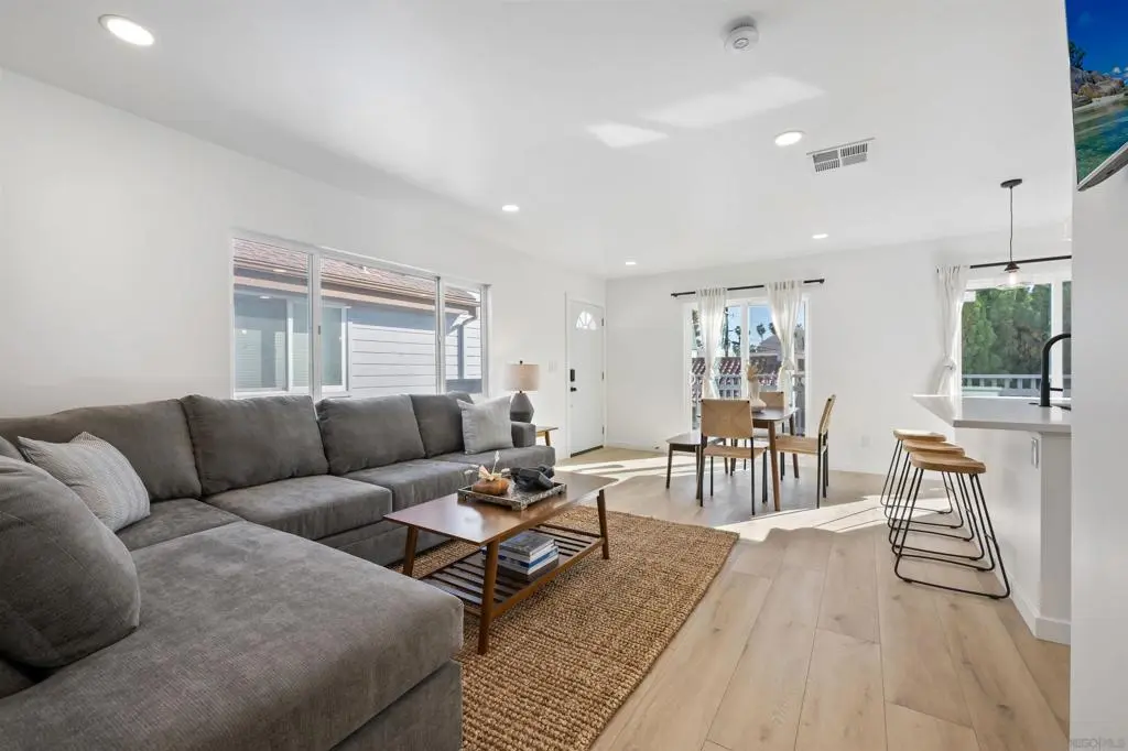 Apartment for rent at 836 Island Ct, San Diego, CA featuring 5 beds and 3 baths
