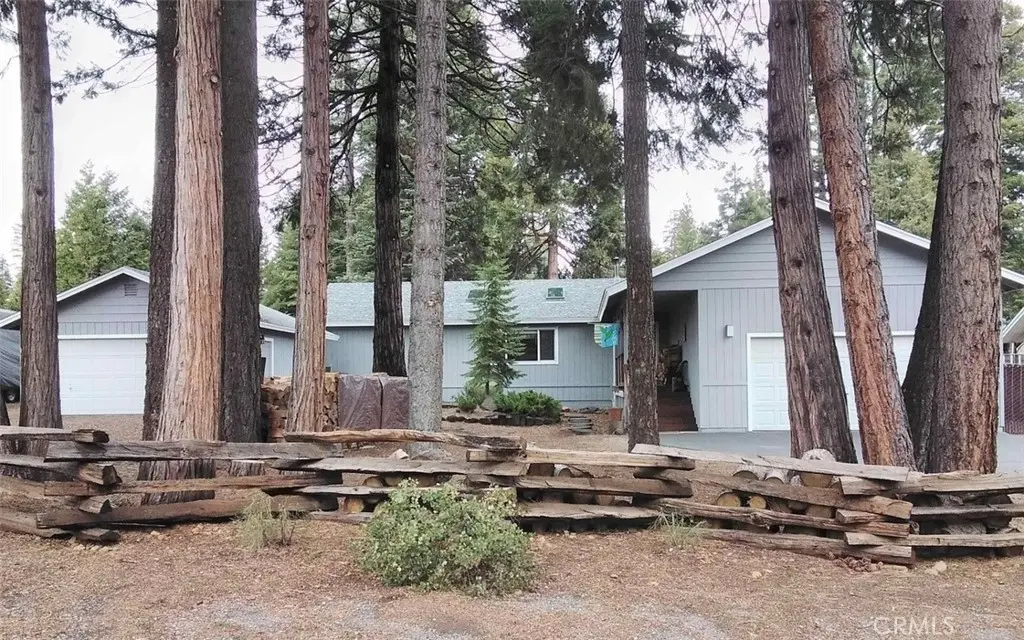 Residential Lease for rent at 3611 Park Hill Drive, Hamilton Branch, Plumas County, CA featuring 3 beds and 2 baths