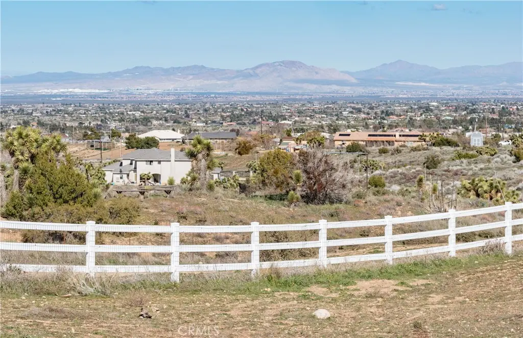3 Cygnet, Phelan, CA — listing photo 1
