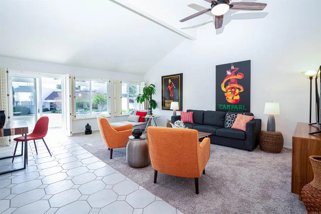 Single Family Residence for rent at 4717 Majorca Way, Oceanside, CA featuring 2 beds and 2 baths