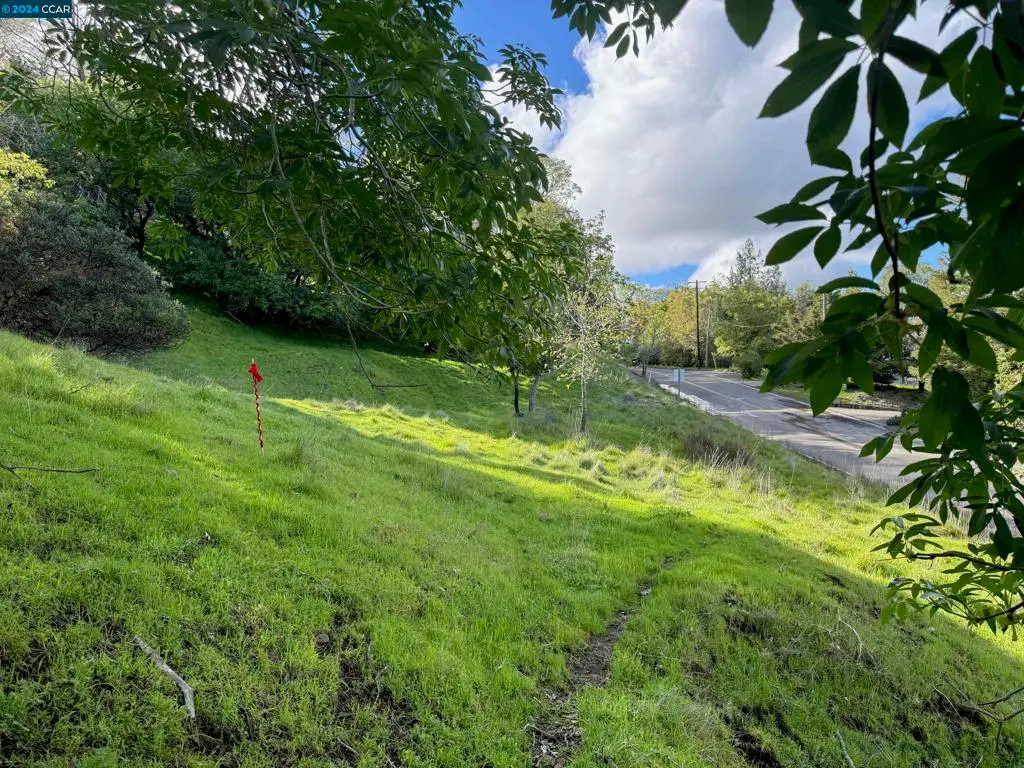 197 Country Club Lane, Napa, CA — listing photo 1