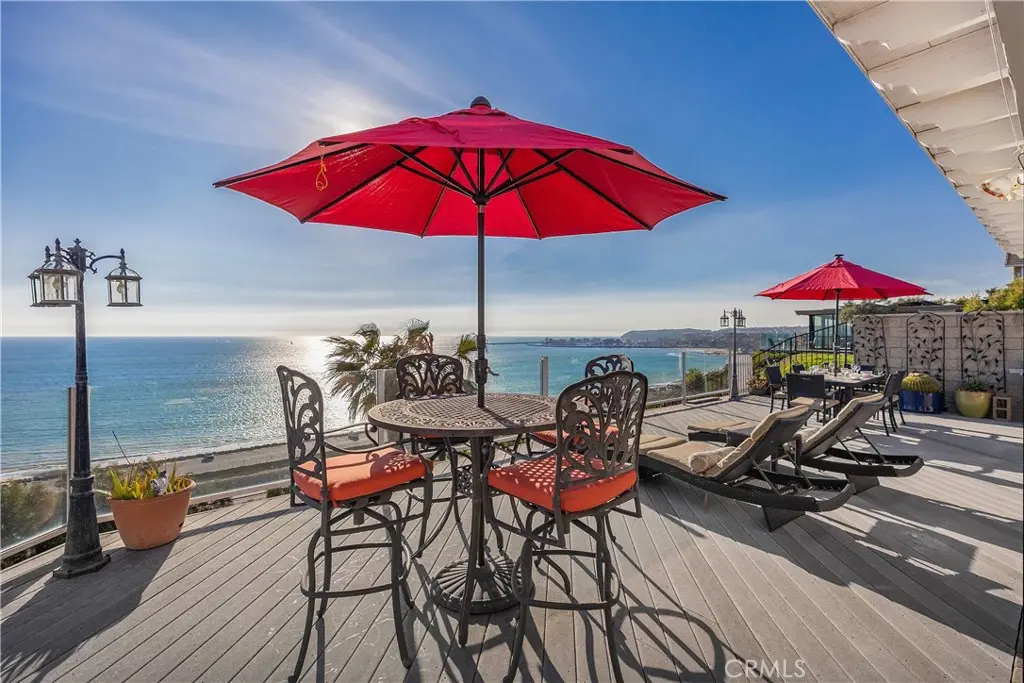 Single Family Residence for rent at 34585 Camino Capistrano, Dana Point, CA featuring 4 beds and 5 baths
