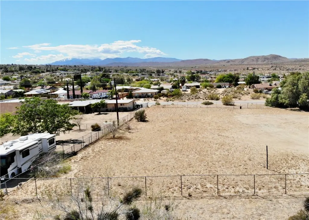 61956 Mountain View Circle, Joshua Tree, CA — listing photo 1
