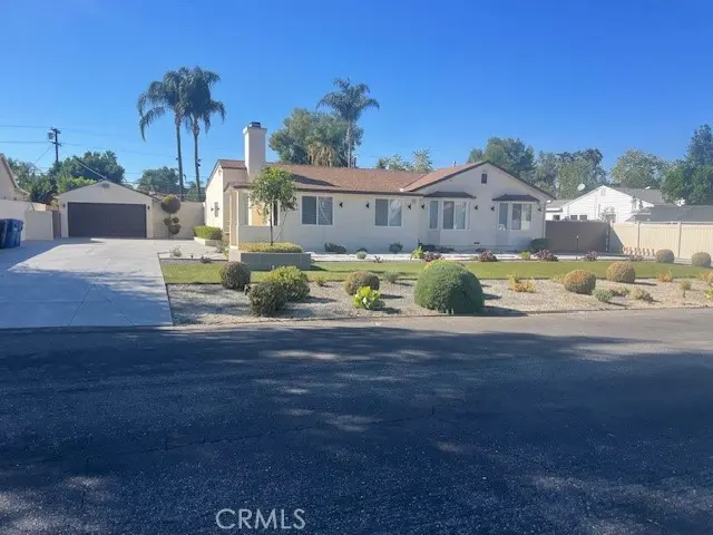 5835 Topeka Drive, Tarzana, CA — listing photo 1