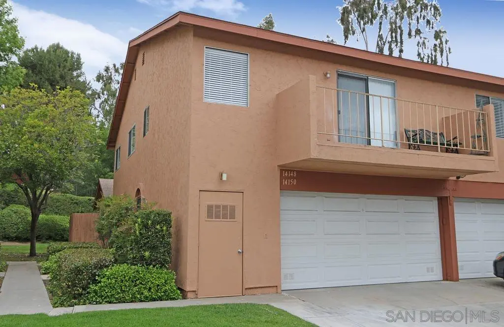 Townhouse for rent at 14150 Caminito Quevedo, San Diego, CA featuring 2 beds and 1 bath