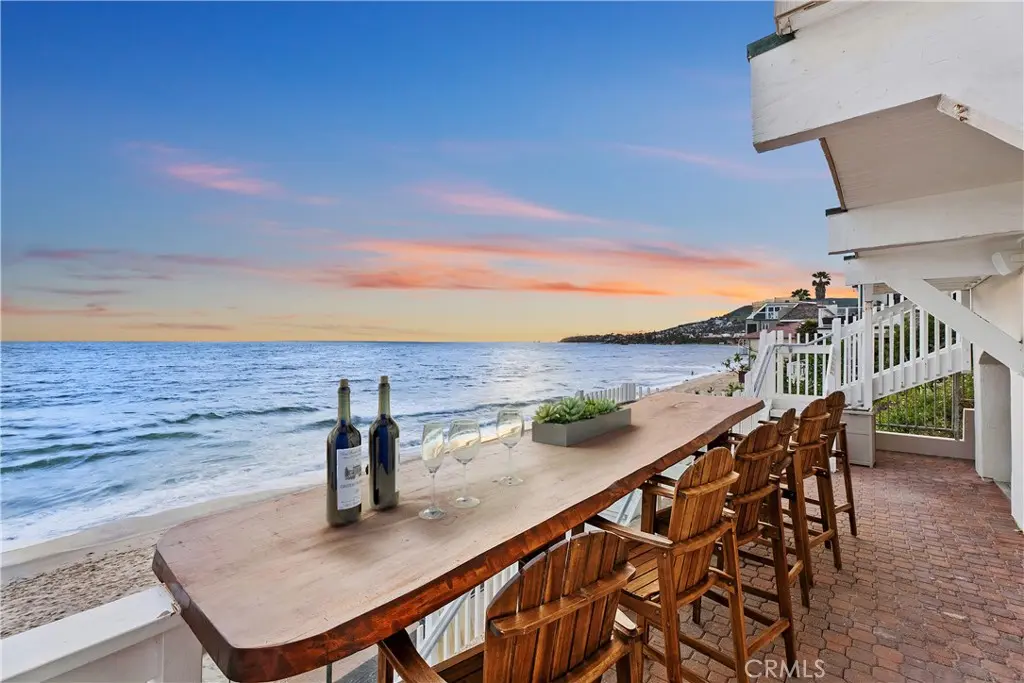 125 Saint Anns Drive, Laguna Beach, CA — listing photo 1