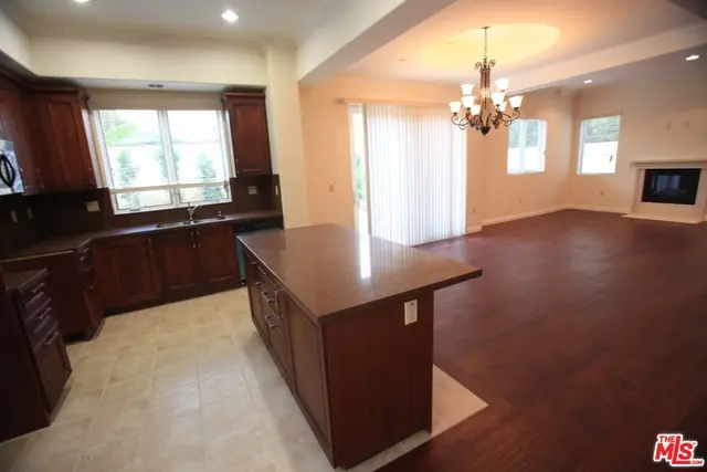 Residential Lease for rent at 10765 Wilkins Avenue 2, Los Angeles, Los Angeles County, CA featuring 3 beds and 4 baths