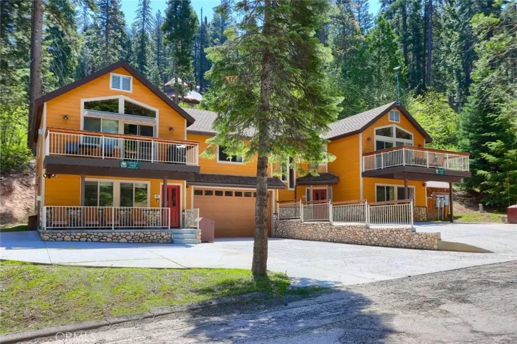 7400 Choke Cherry Lane, Yosemite, CA — listing photo 1